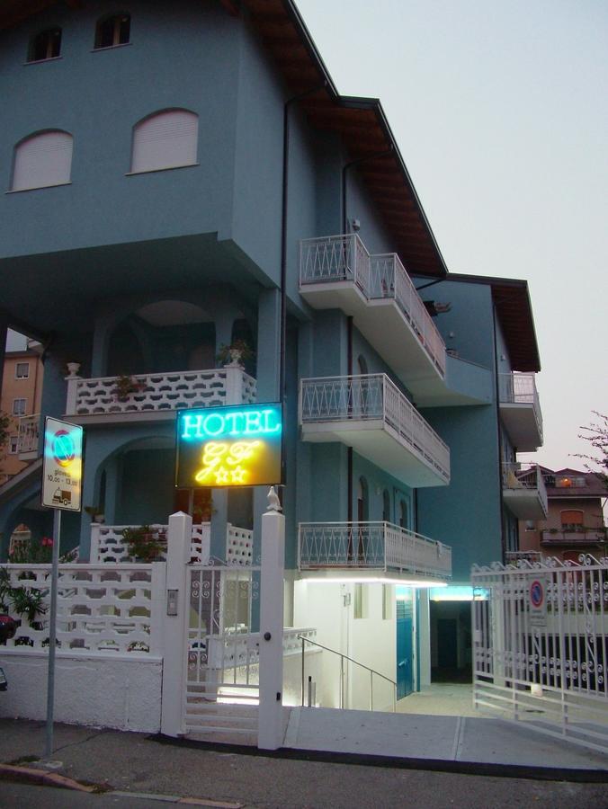 Hotel Gf Cesano Boscone Ngoại thất bức ảnh