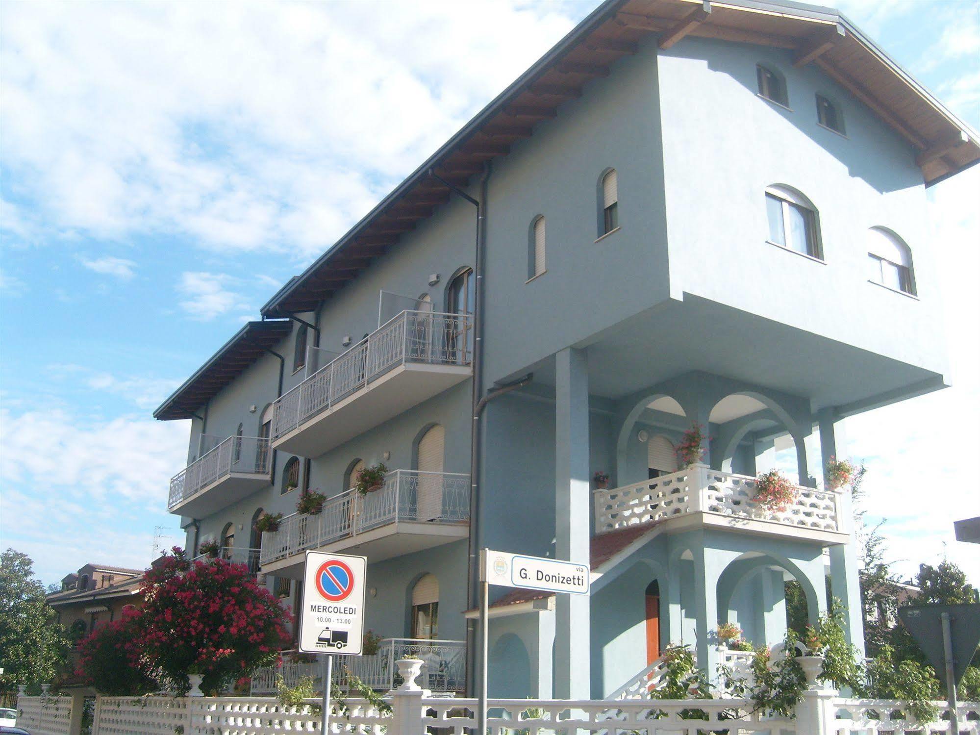 Hotel Gf Cesano Boscone Ngoại thất bức ảnh